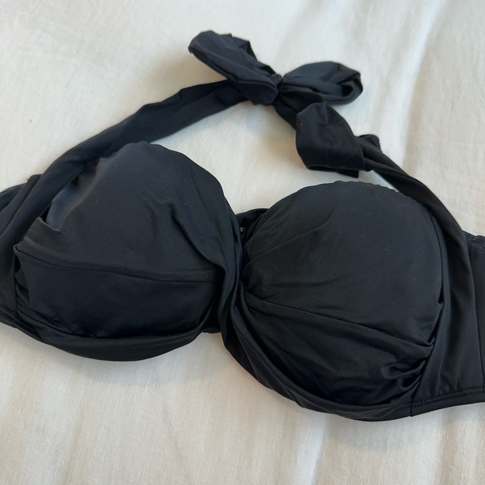 Black Women's Bandeaux Bikini Too